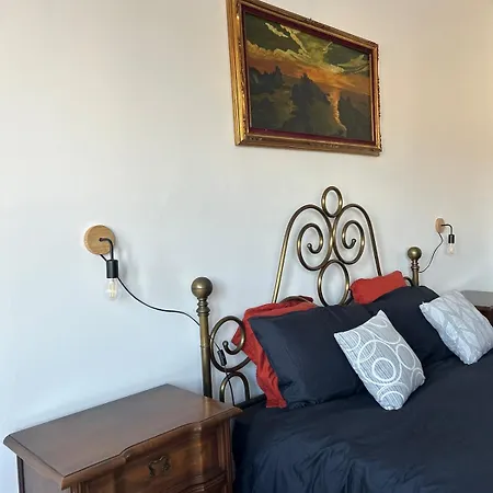 120 Mq Trilocale E Terrazzo Apartment