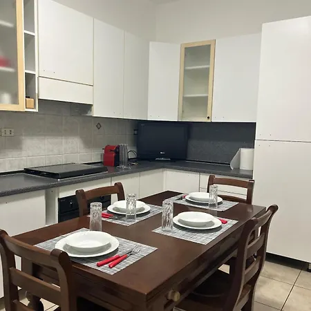 120 Mq Trilocale E Terrazzo *