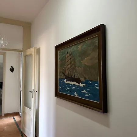 120 Mq Trilocale E Terrazzo Apartman